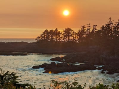 Ucluelet: Sunset along the Lighthouse Loop