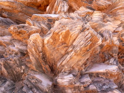 Cathedral Valley: Selenite (Gypsum) crystals on Glass Mountain