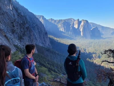 Yosemite Valley: Along Four Mile Trail