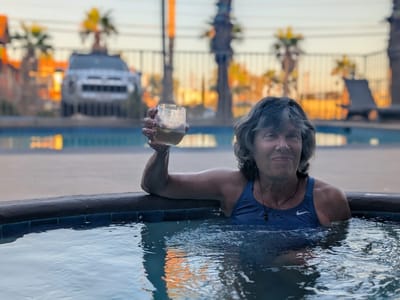Mojave: Spotter relaxing