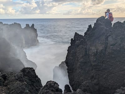 Hana: Waianapanapa Blowhole