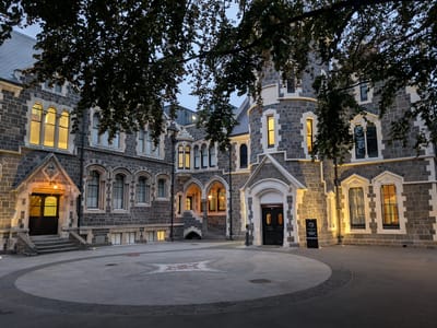 Christchurch: Our lovely Observatory Hotel