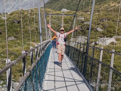 Mount Cook National Park (Aoraki): 3rd swing bridge
