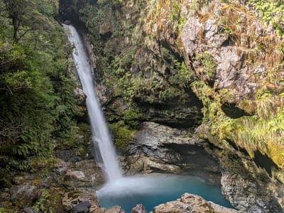 Milford Sound: The hidden falls