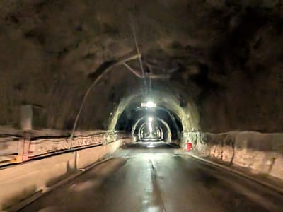 Milford Sound: Homer Tunnel
