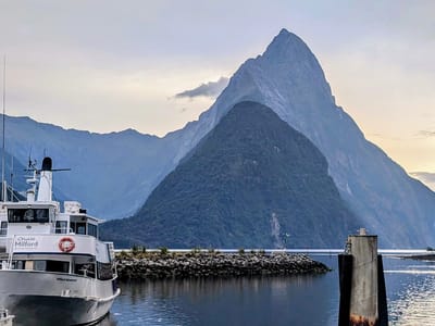 Milford Sound: Our cruise ship