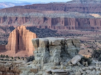 Cathedral Valley: Upper Cathedral Valley Overlook
