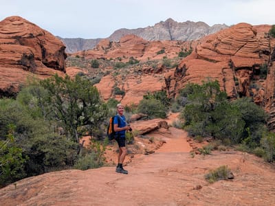 Snow Canyon State Park: Setting off on the Pinyon Trail