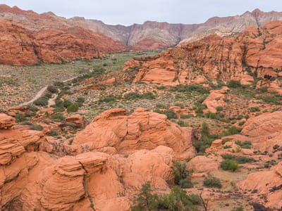 Snow Canyon State Park: View from Hidden Pinyon Overlook