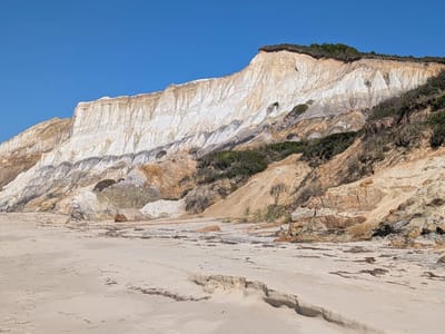 Aquinnah: Moshup Beach
