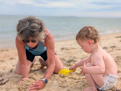 Edgartown: Fun at State Beach