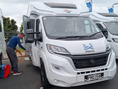 Van Pickup and Rotorua Thermal Holiday Park: Van pickup day