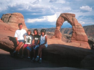 Arches National Park: Gaidus family and Delicate Arch