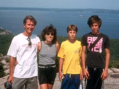 Acadia National Park: Family on Summit