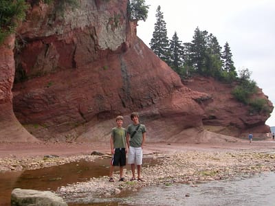 Fundy Trail Parkway / St. Martin Sea Caves: Boys outside St. Martin Sea Cave