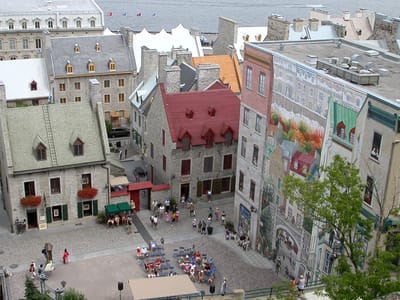 Quebec City: Quebec City Faux Buildings