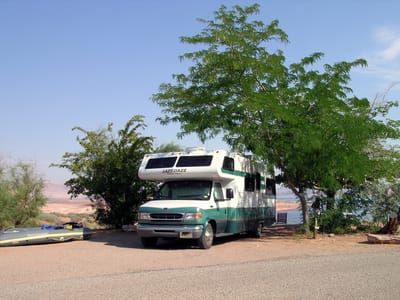 Lake Powell - Halls Crossing: Halls Crossing Primitive Campground