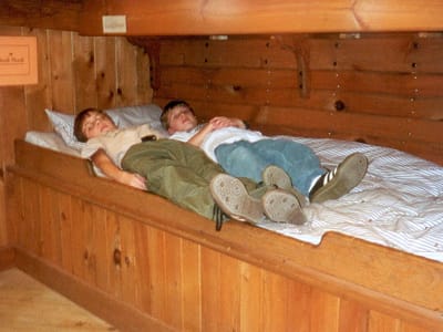 New Bedford Whaling Museum: Boys in museum
