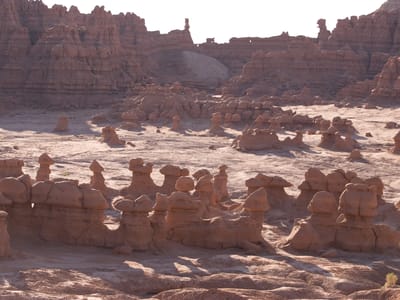 Goblin Valley State Park: Goblin Valley in morning light