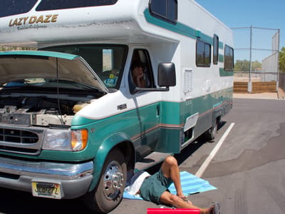 Lone Pine: Dad fixing brakes - TJG