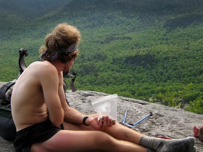 Square Ledge, Pinkham Notch: Snacking on Square Ledge