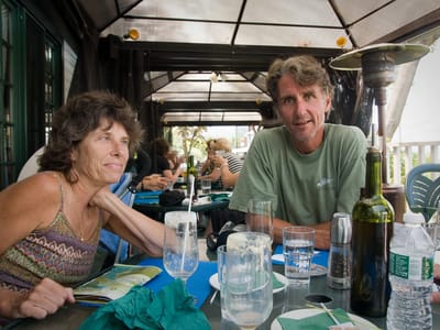 Baie St. Paul: Mom and Dad at Café des Artistes - AJG