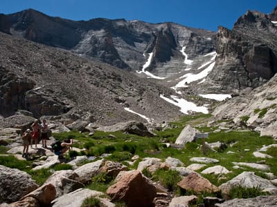 Estes Park: Taking photos on the Chasm Lake Hike