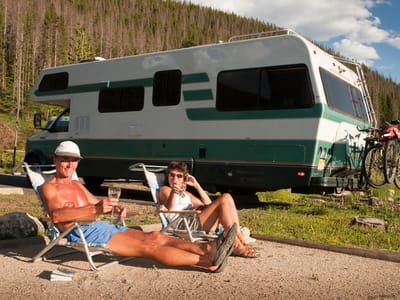Rocky Mountain National Park: Spouses enjoying a glass of wine at Timber Creek Campground