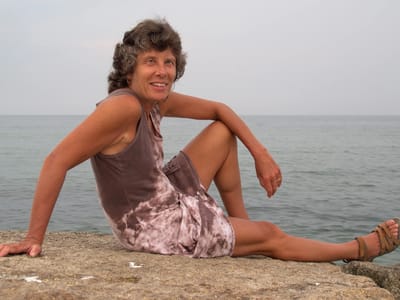 Chilmark: Lolo on Jetty