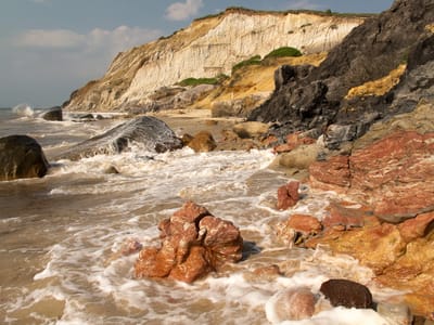 Aquinnah: Moshup Beach Cliffs at High Tide