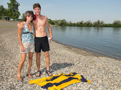 Columbia River: Lolo and Tom at the Columbia
