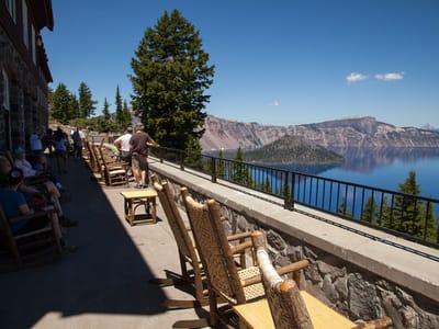 Crater Lake National Park: View from Crater Lake Inn Porch