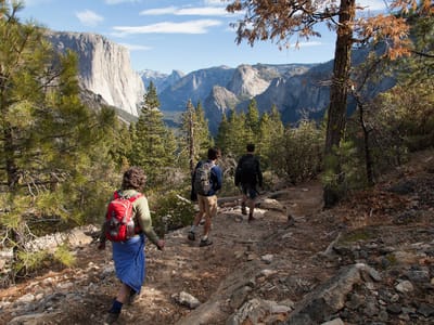 Yosemite National Park: Hiking Back from Inspiration Point