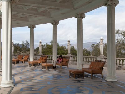 San Simeon State Park and Hearst Castle: Lolo at Hearst Castle Neptune Pool