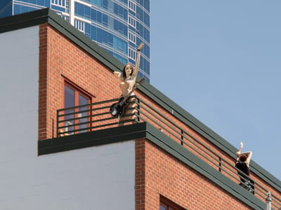 Seattle: Pike Place Market Mannequins with Guitar