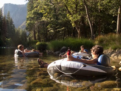 Yosemite National Park: Family Tubing