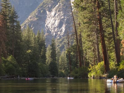 Yosemite National Park: Tubing the Merced
