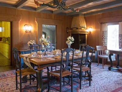 Lake Tahoe: Vikingholm Mansion Dining Room