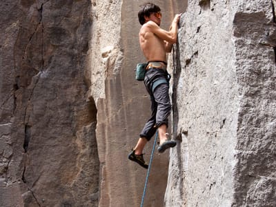 Eastern Sierra - South (Mammoth Lakes, Bishop, and Lone Pine): Andrew's \"Foot Free\" Mantel