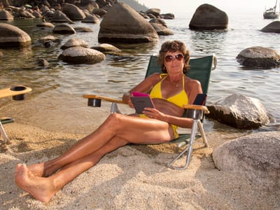 Truckee: Lolo Chilling at Secret Cove