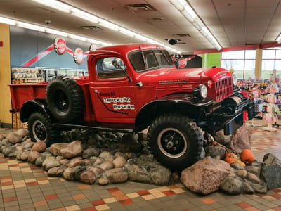 Ohio to Iowa: Iowa 80 Trucking Museum