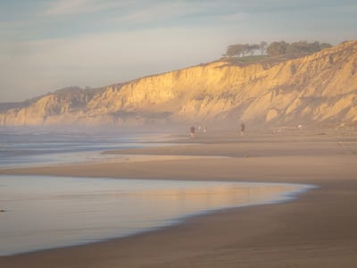 Campland on the Bay and San Diego Side Trips: Black's Beach at Torrey Pines
