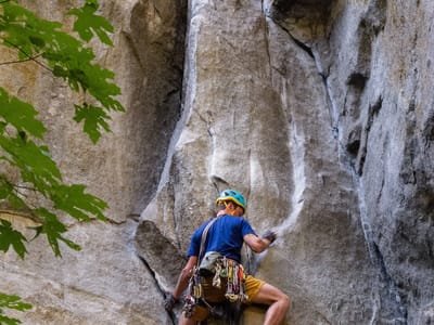 Yosemite Valley: Tommy on Chapel Wall