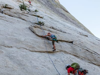 Yosemite - Tuolumne Meadows: First pitch on Lembert Dome