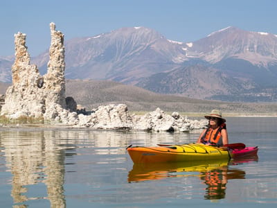 Mono Lake and Travertine Hot Springs (Bridgeport): Lolo hits Mono Lake