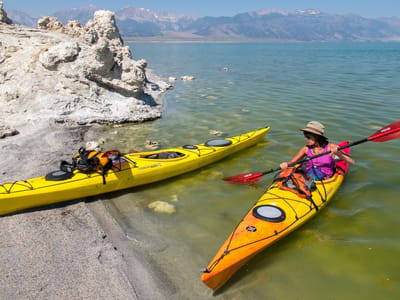 Mono Lake and Travertine Hot Springs (Bridgeport): Landing by remote tufas