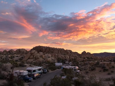 Joshua Tree National Park: Sunset on Jumbo Rocks Campground