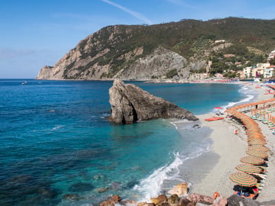 Cinque Terre: Looking back at Monterosso