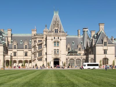 Blue Ridge Parkway to Ashville: Biltmore Estate
