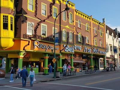 Great Smokies to Gatlinburg: Ripley's Believe It or Not! Odditorium